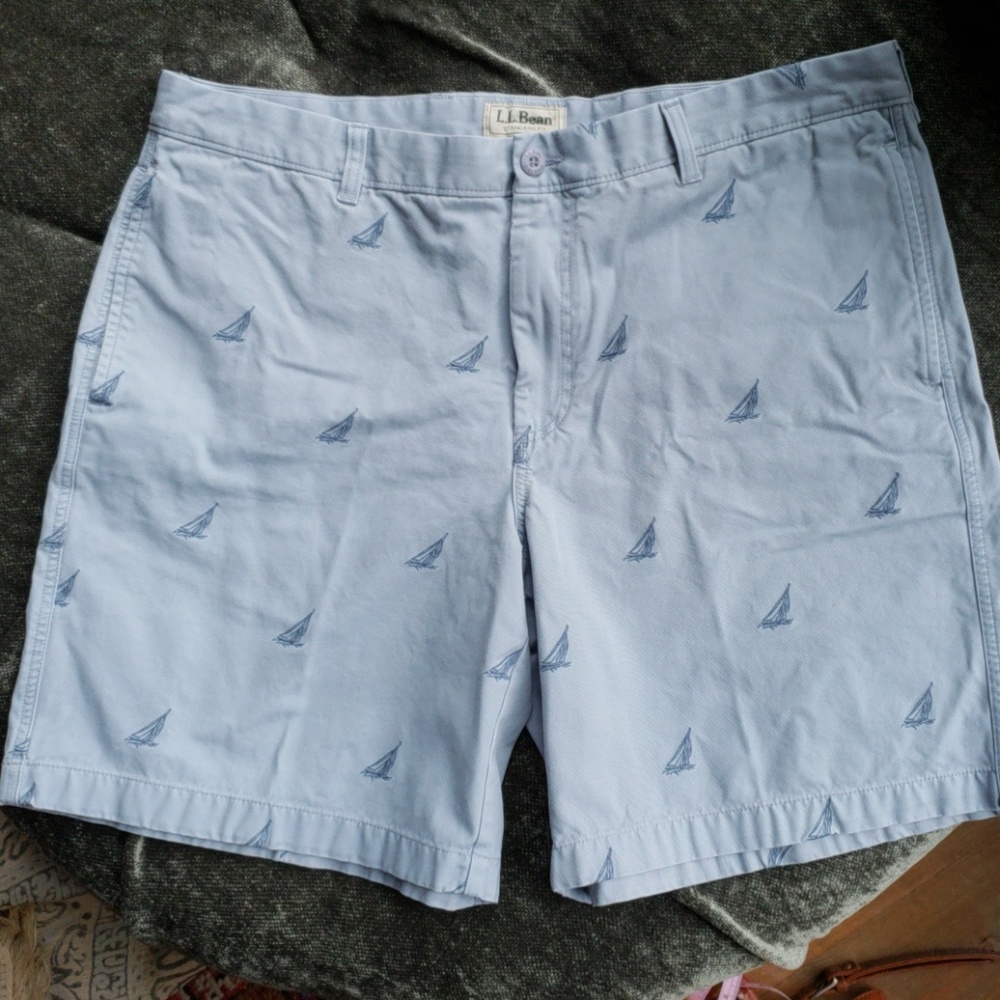 LL Bean men's sailboat shorts